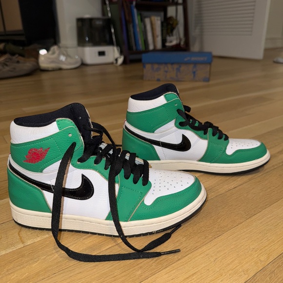air jordan 1 retro high og women's lucky green